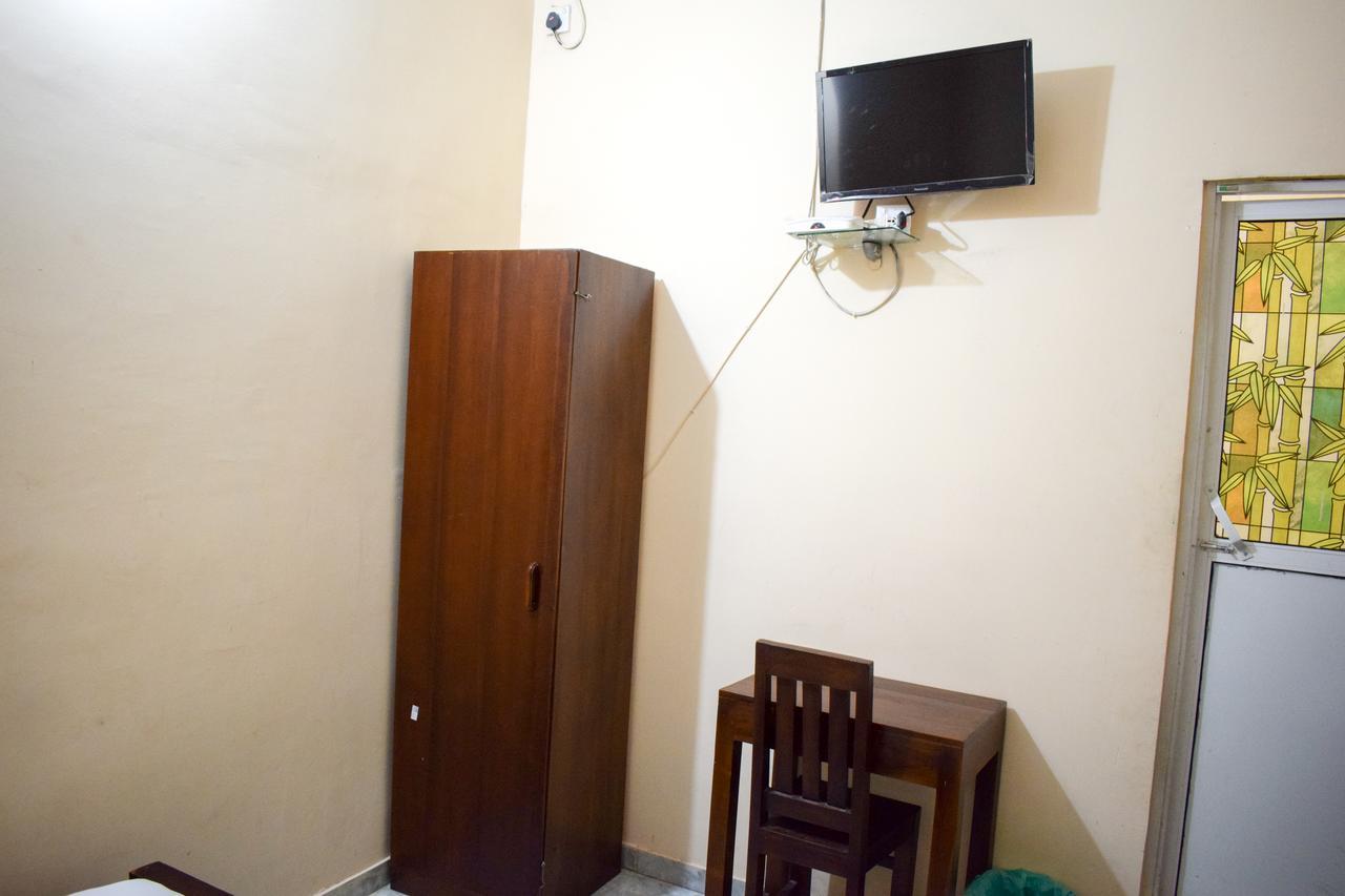 Hotel Yoho Adhikarana Mawatha à Colombo Extérieur photo