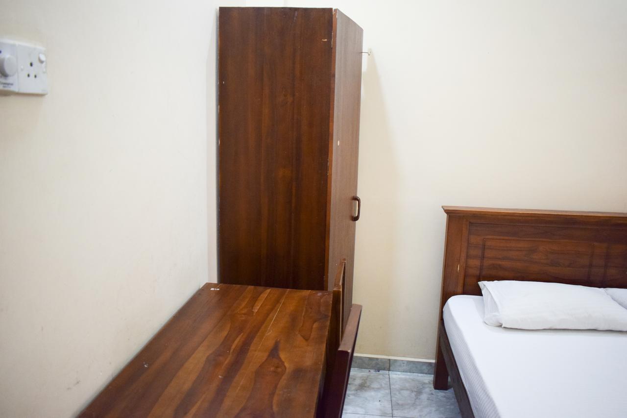 Hotel Yoho Adhikarana Mawatha à Colombo Extérieur photo