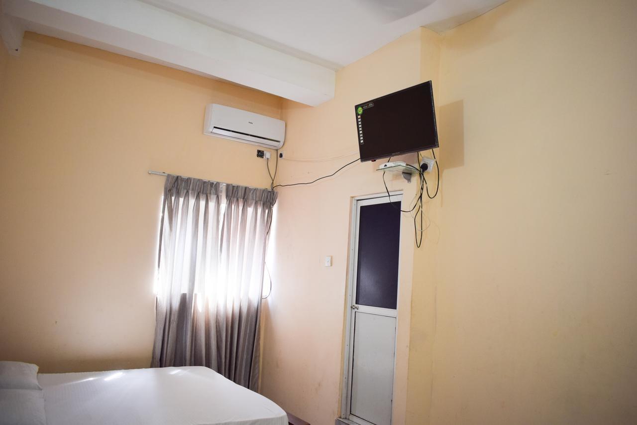 Hotel Yoho Adhikarana Mawatha à Colombo Extérieur photo