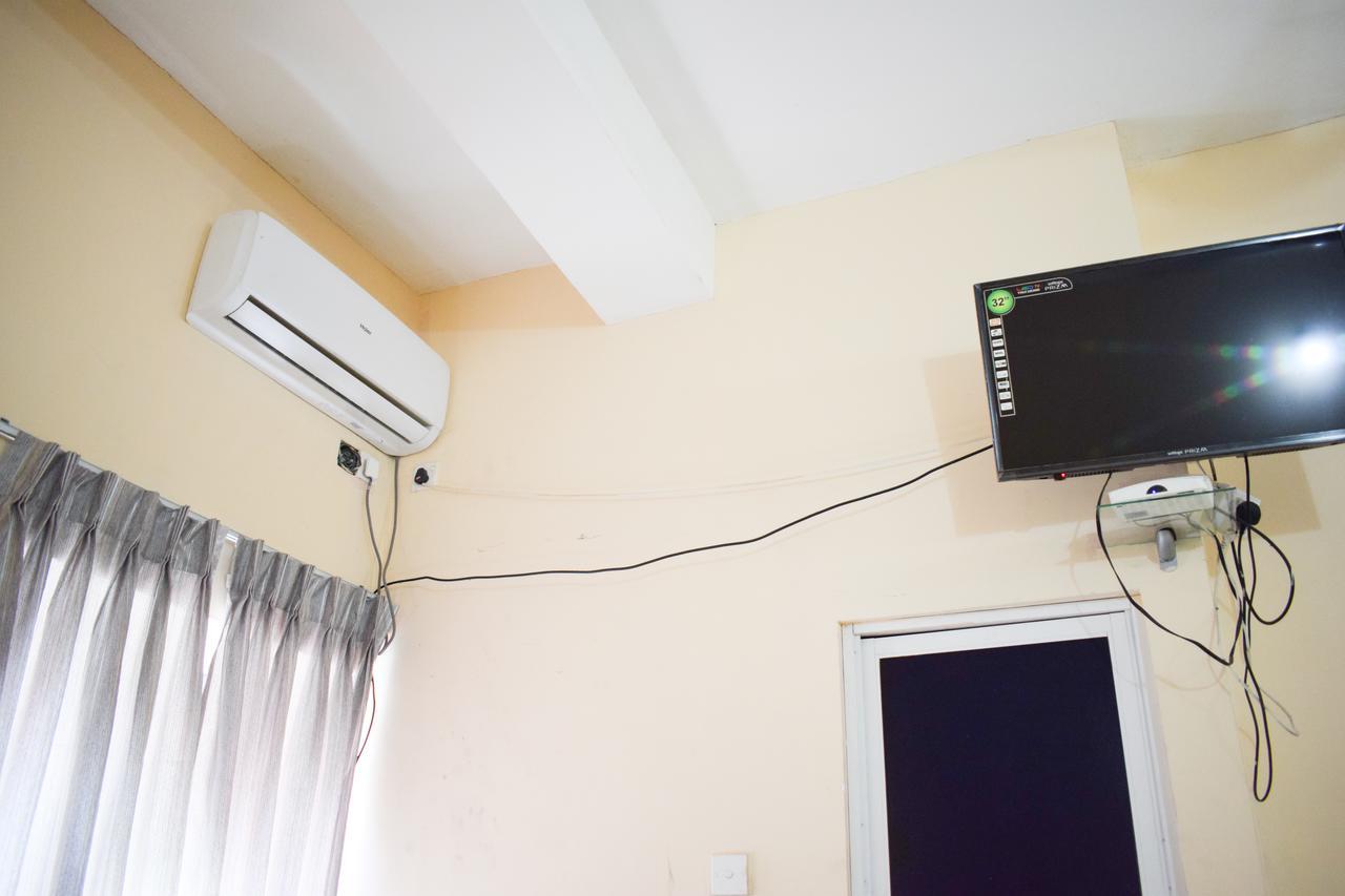 Hotel Yoho Adhikarana Mawatha à Colombo Extérieur photo